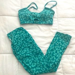 Ryder wear cheetah set blue. SMALL